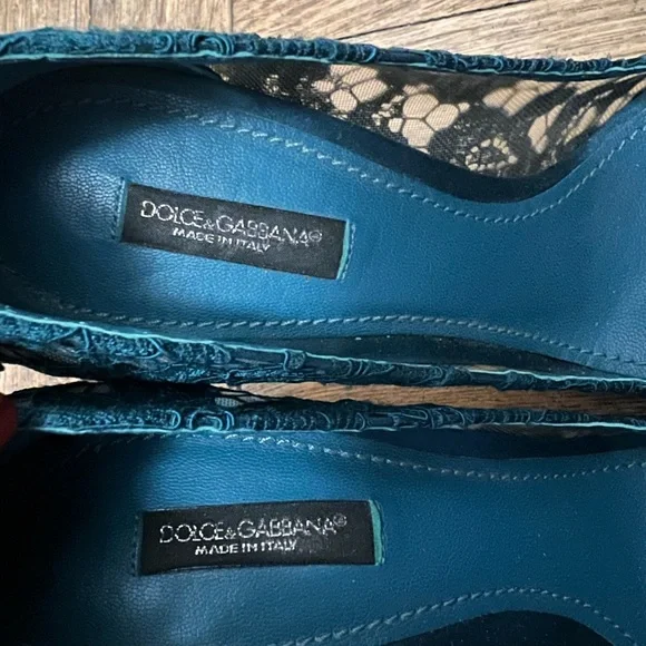 Elegant Teal Lace Heels with Gem Embellishments - Picture 4 of 7